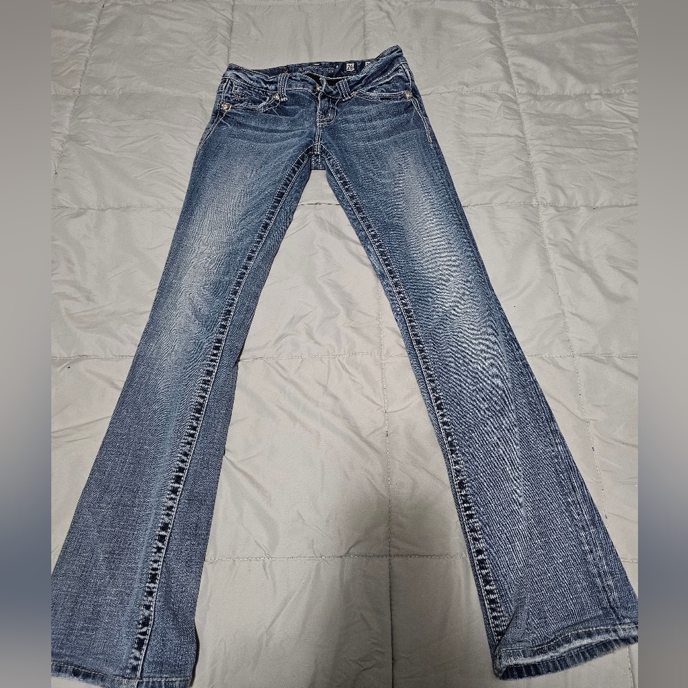 Miss Me sz 26 bootcut jeans